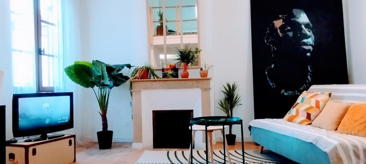 דירות אביניון La Maison Des Nomades Netflix Disney Prime Video מראה חיצוני תמונה