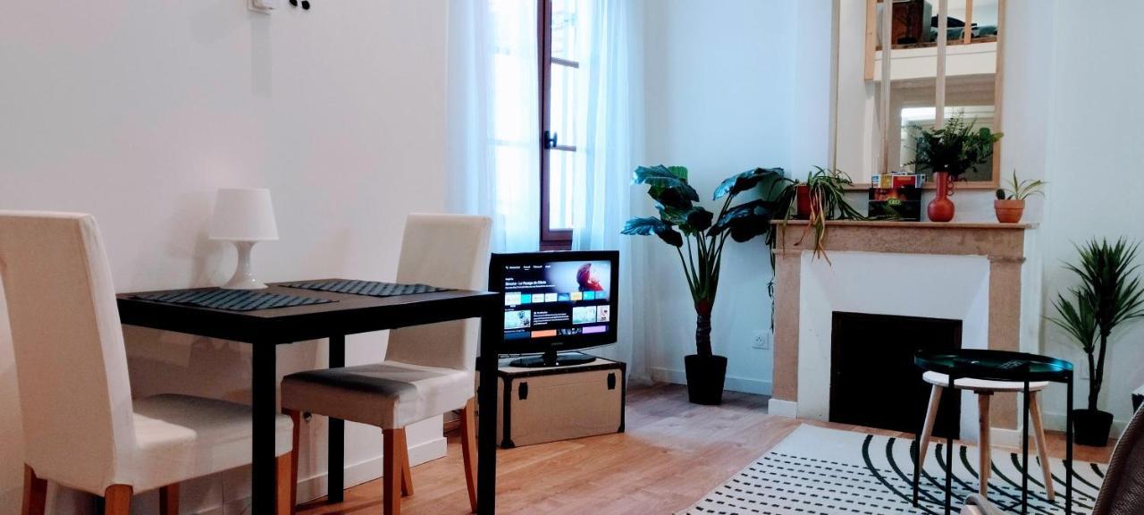 דירות אביניון La Maison Des Nomades Netflix Disney Prime Video מראה חיצוני תמונה
